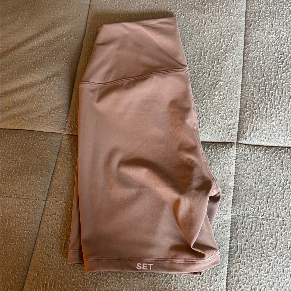 Set workout shorts